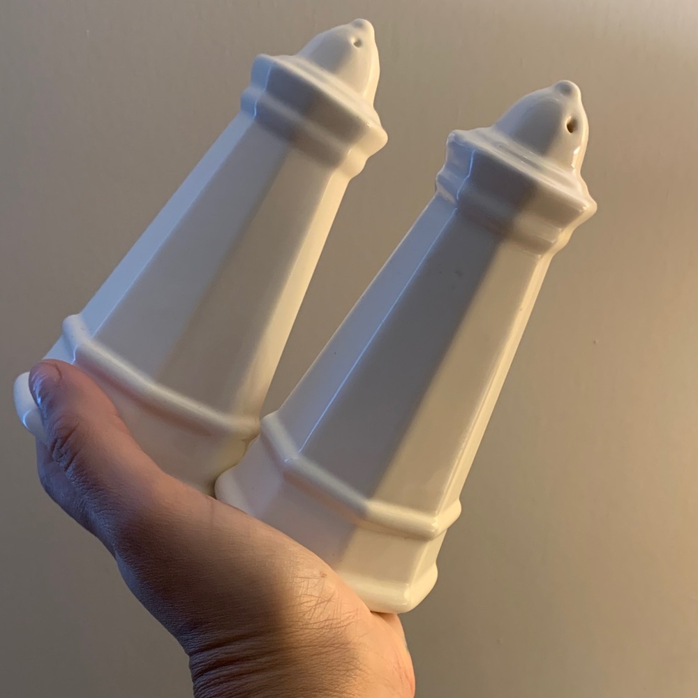 Vintage Heritage White- Pfaltzgraff USA Salt & Pepper Shakers 6”